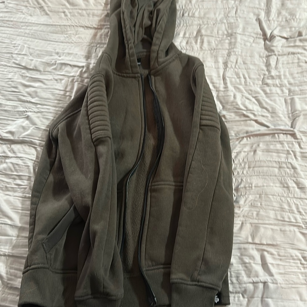 Boys M zip-up hoodie